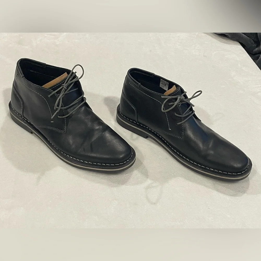 Steve Madden Harken Chukka Leather Ankle Boots Sz 7.5 BNWOB